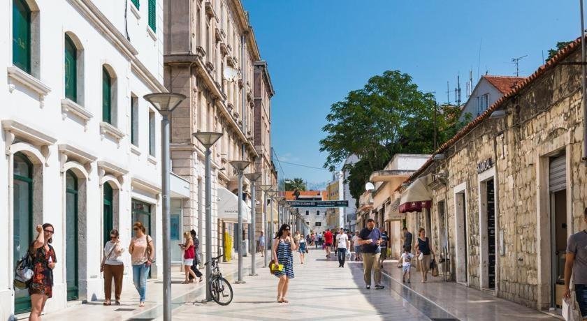 Apartment Paola With Free Private Parking Place Split Zewnętrze zdjęcie
